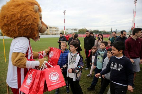 Στο πλευρό του Συλλόγου Προστασίας Ελλήνων Αιμορροφιλικών ο Ολυμπιακός