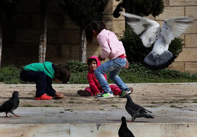 Τραγωδία στη Χίο : Σε τραγική κατάσταση ο οδηγός που παρέσυρε το προσφυγόπουλο