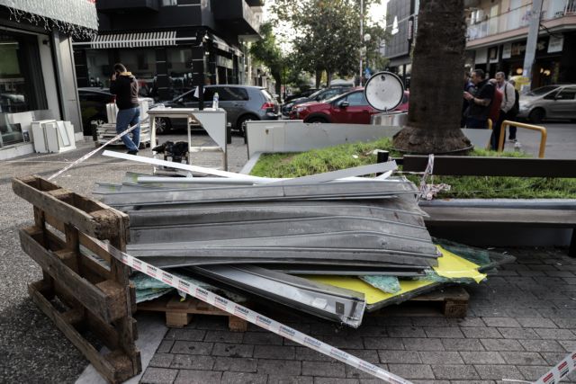 Περιστέρι : Νέα εισβολή με αυτοκίνητο σε κατάστημα