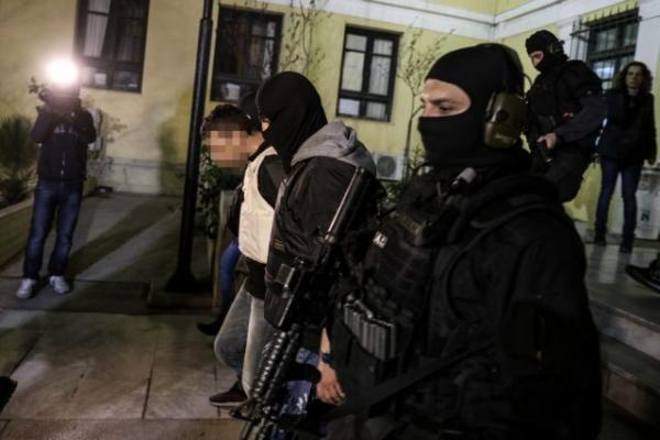 Επαναστατική Αυτοάμυνα : Προφυλακίζονται οι δύο κατηγορούμενοι