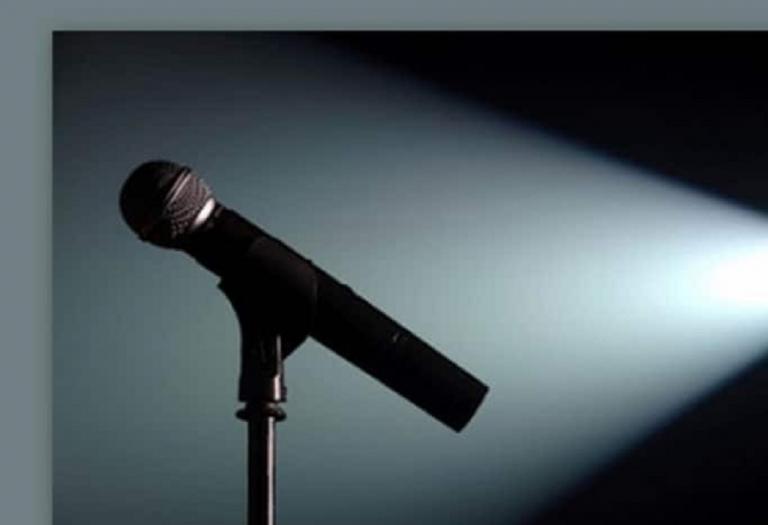 Γνωστός τραγουδιστής αποκαλύπτει : «Από τύχη ζω»