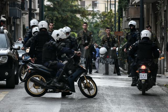 Βρέθηκε λύση για τους πρόσφυγες που κατέφυγαν στο Πολυτεχνείο