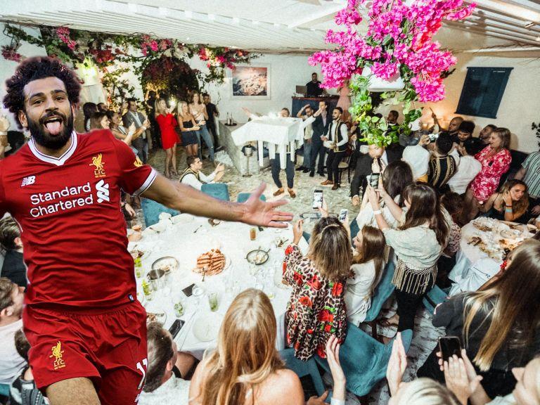 Opa: Το ελληνικό εστιατόριο που τα «σπάει» στο Ντουμπάι