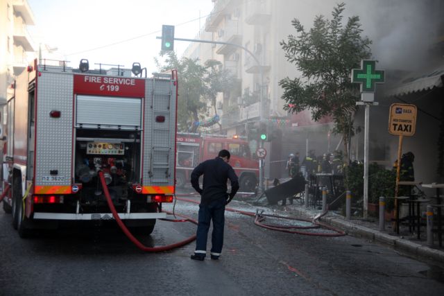 Χανιά : Φωτιά σε καφετέρια στο κέντρο της πόλης