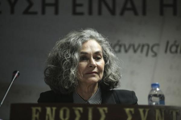 Σ. Σακοράφα στο One Channel: Πρέπει κάποια στιγμή να ασκήσουμε βέτο στην Ευρώπη για το προσφυγικό