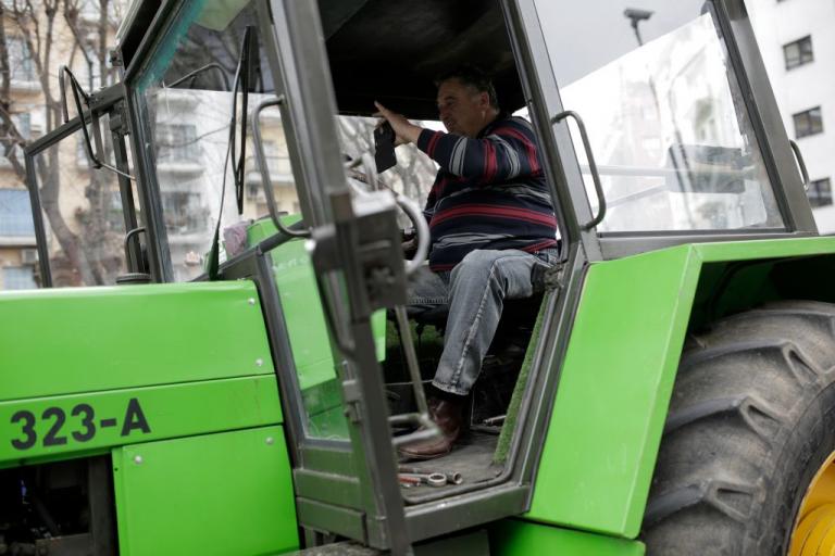 Πετρέλαιο : Σχέδιο ανάσα για τους αγρότες