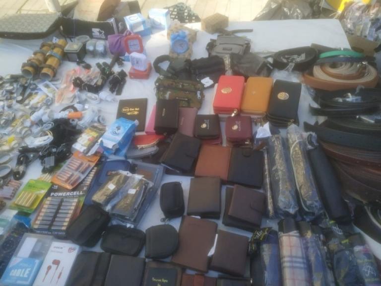 Πρόστιμα 3.400 ευρώ για παρεμπόριο στην Αθήνα