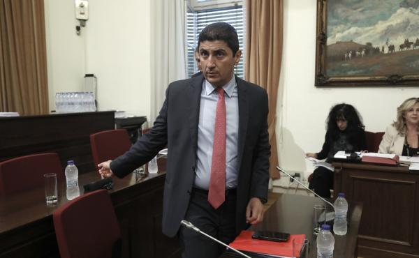 Αυγενάκης : Πρωταθλητής στην οπίσθια κυβίστηση