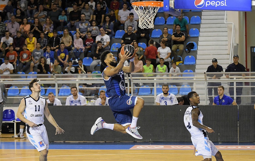 «Τέλος» ο Ρέινολντς, έρχεται ο Άντονι Χίκι στη Λάρισα