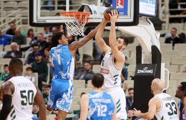 Ο Σχορτσιανίτης επέστρεψε στα παρκέ μετά από 680 μέρες