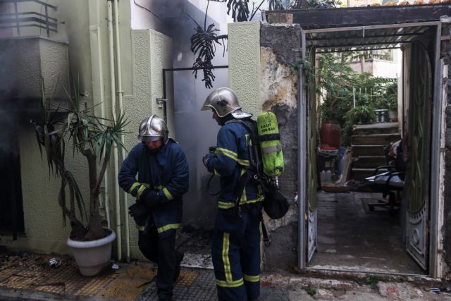 Κυψέλη : Οι πρώτες εικόνες από τη φωτιά – Τρεις τραυματίες