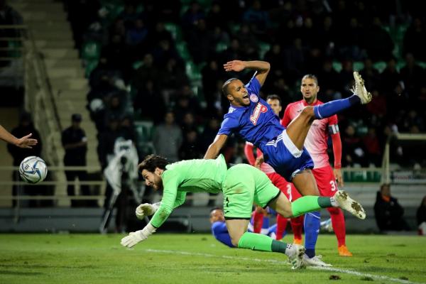 Referee scandals against Olympiacos continue in the Greek super league