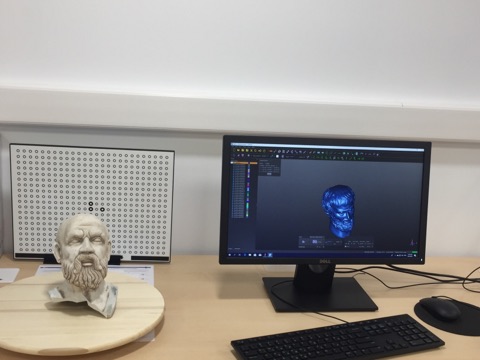 Ξεκινά η υποβολή αιτήσεων για το πρόγραμμα Blue Lab