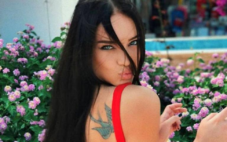 Dasha Dereviankina : Η απίστευτη ομοιότητα με τη Μέγκαν Φοξ