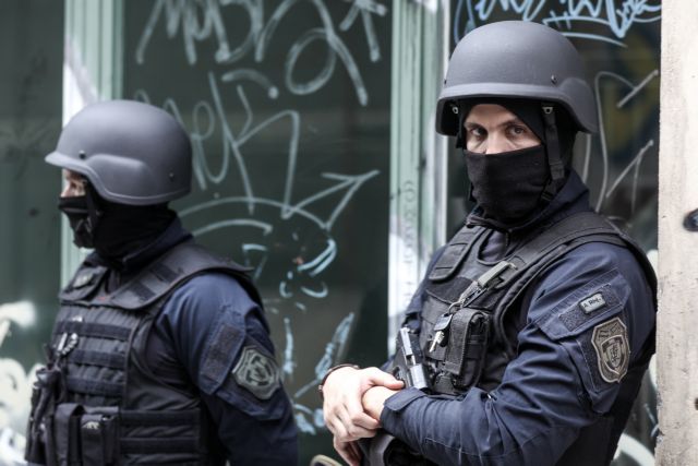 Δύο προσαγωγές για τα επεισόδια στα Εξάρχεια