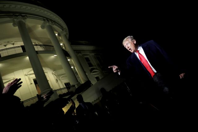 Τραμπ : Θα καλούσα τον Ζελένσκι στον Λευκό Οίκο