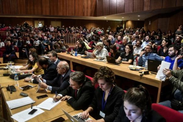 Ένταση στο τέλος της απολογίας του Νίκου Μιχαλολιάκου