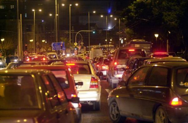 Καραμπόλα στον Κηφισό – Ταλαιπωρία για τους οδηγούς
