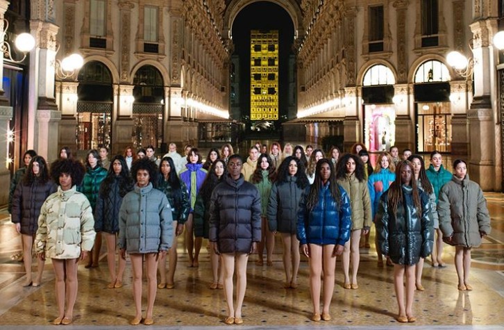 Μια διαφορετική πασαρέλα από μπαλαρίνες στο Μιλάνο