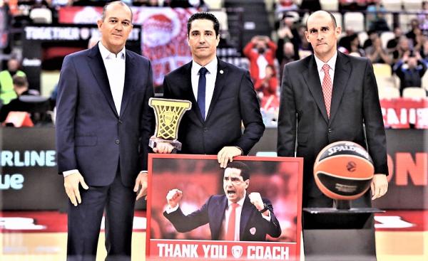 Σφαιρόπουλος : «Οι Αγγελόπουλοι ξέρουν τι κάνουν, ο Ολυμπιακός χρειάζεται στήριξη»