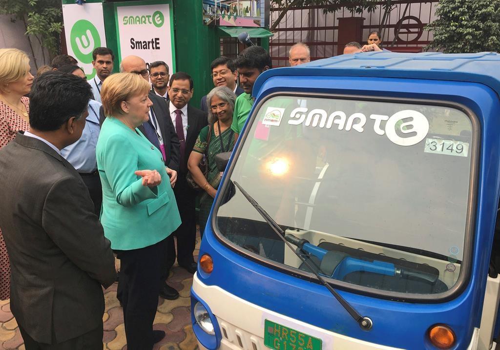 Μέρκελ : Ενα εκατομμύριο σταθμοί φόρτισης ηλεκτρικών αυτοκινήτων έως το 2030