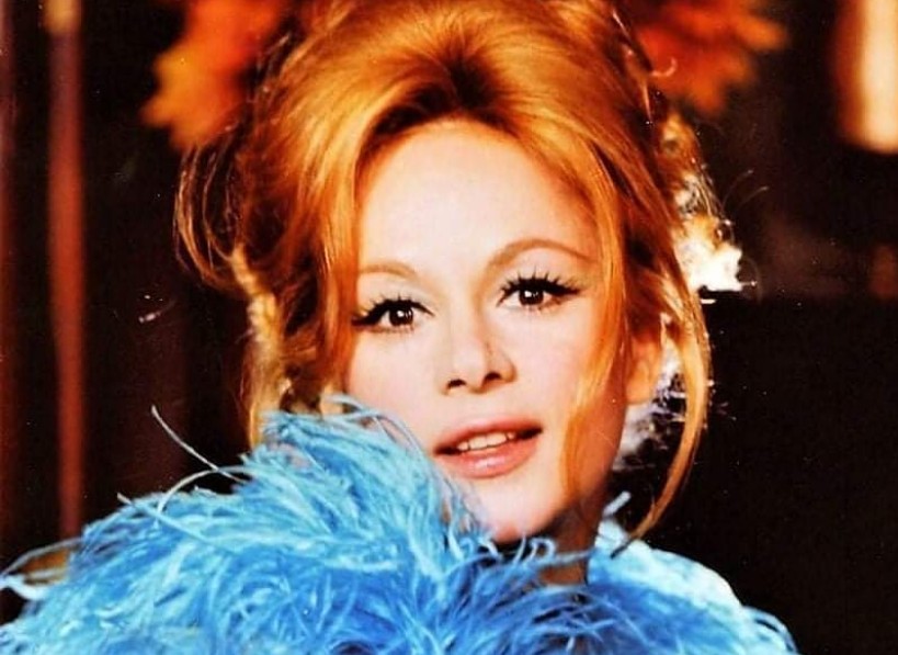 Αλίκη Βουγιουκλάκη : Το άγνωστο τάμα της στον άγιο Εφραίμ