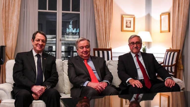 Εκπρόσωπος ΥΠΕΞ: Θετικό βήμα για το Κυπριακό η τριμερής στο Βερολίνο