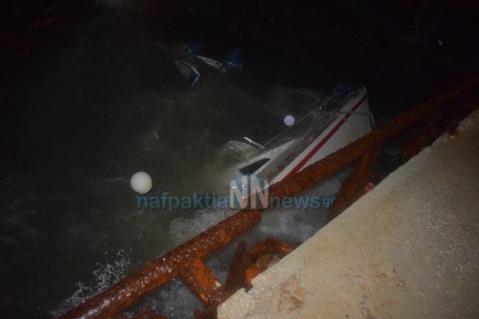 Τραγωδία στο Αντίρριο: Ανέσυραν νεκρό τον ένα επιβάτη – Μάχη για τον εντοπισμό του αγνοουμένου