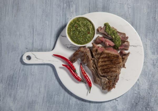 Μοσχαρίσια ταλιάτα με τσιμιτσούρι