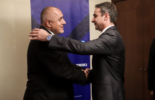 Σε εξέλιξη η συνάντηση Μητσοτάκη – Μπορίσοφ