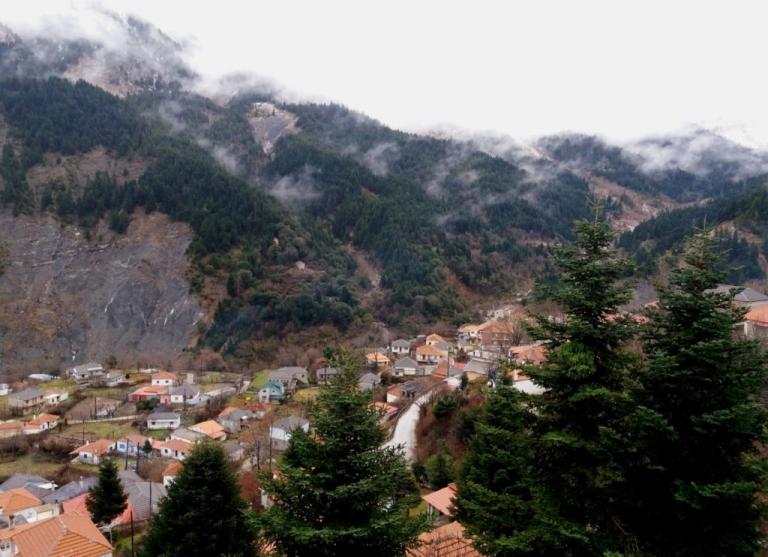 Μελισσουργοί Άρτας : Το ηπειρώτικο χωριό με τα τρεχούμενα νερά και τα ελατοδάση