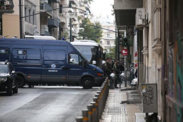 Στέγη στο Πολυτεχνείο βρήκαν μετανάστες από την κατάληψη Clandestina