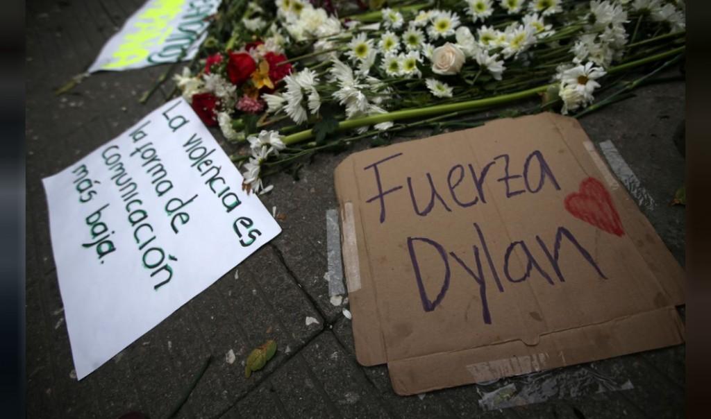 Κολομβία : Υπέκυψε στα τραύματά του ο Ντίλαν Κρους, σύμβολο των αντικυβερνητικών κινητοποιήσεων