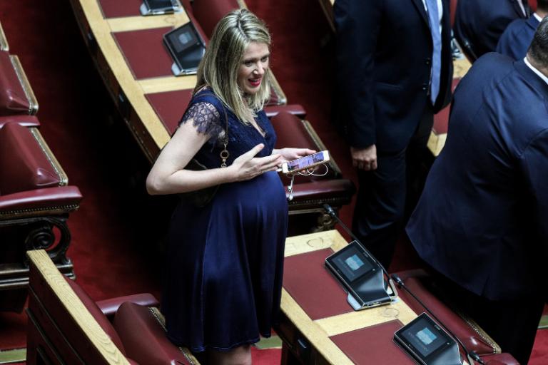 Αννα Ευθυμίου : Είχα τρεις αποβολές πριν από το δεύτερο παιδί μου