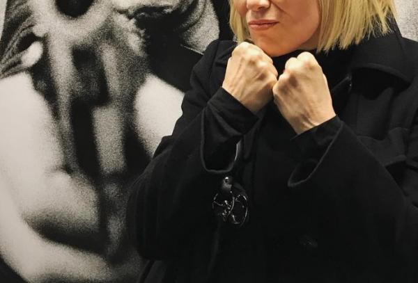 Τρόμος για διάσημη ηθοποιό: Την λήστεψαν στο κέντρο της Αθήνας