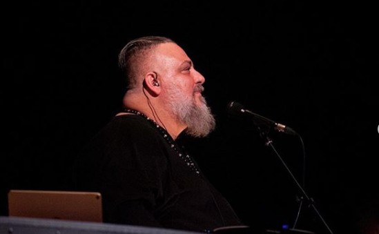 Βέβηλος: Σκληρές εκφράσεις μεταξύ καλλιτεχνών για το τραγούδι Policemania