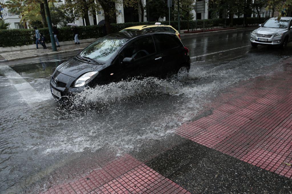 Βικτώρια : Συνεχίζεται η κακοκαιρία