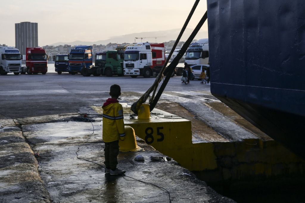 Γιατί θέριεψε τώρα ο ρατσισμός κατά προσφύγων και μεταναστών