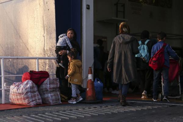 Χωρίς τέλος οι αντιδράσεις για τα κέντρα κλειστού τύπου – «Όχι» από τους νησιώτες Β. Αιγαίου