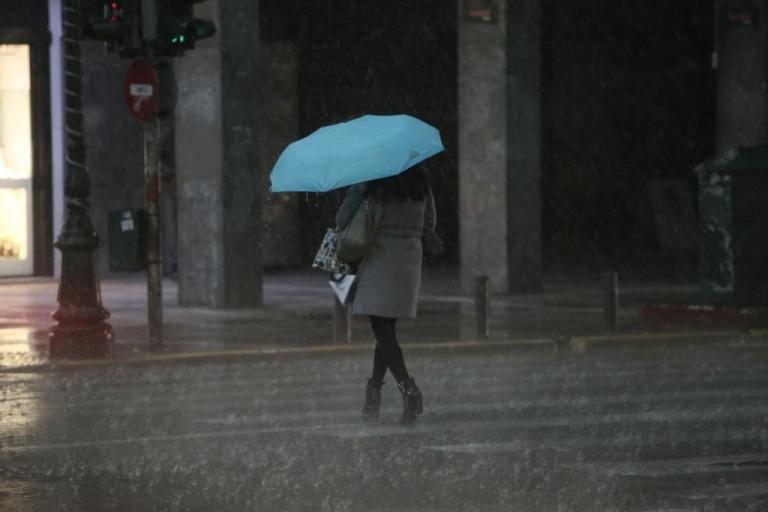 Καιρός : Νέα επιδείνωση με ισχυρές βροχές και καταιγίδες