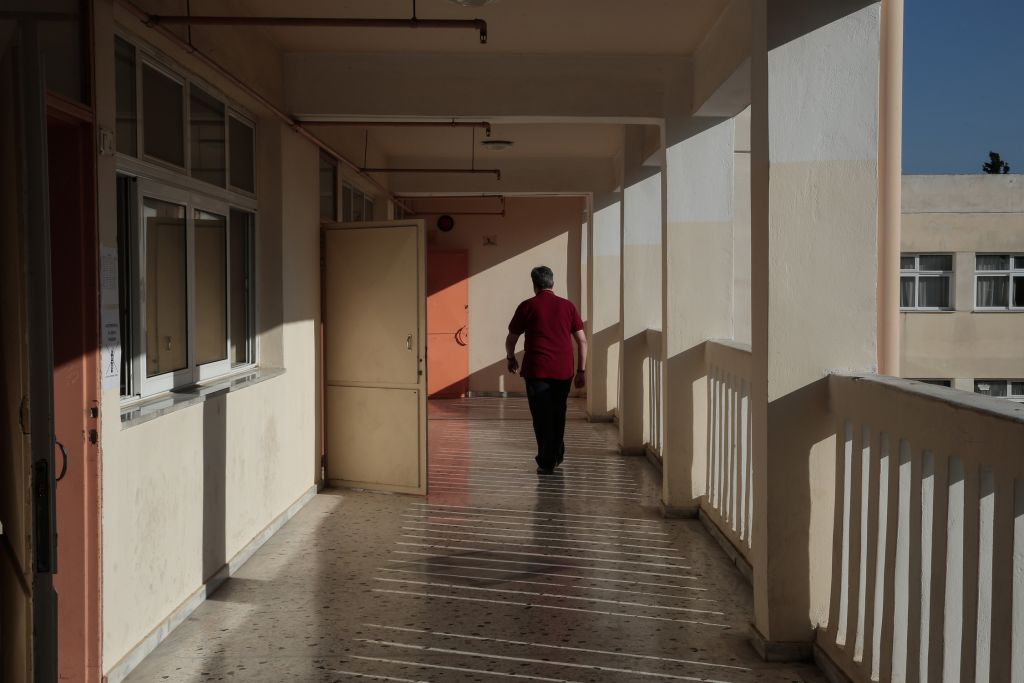 Αμαλιάδα: Στον εισαγγελέα σήμερα ο 16χρονος - Τραυμάτισε τον συμμαθητή του με ανοιχτήρι