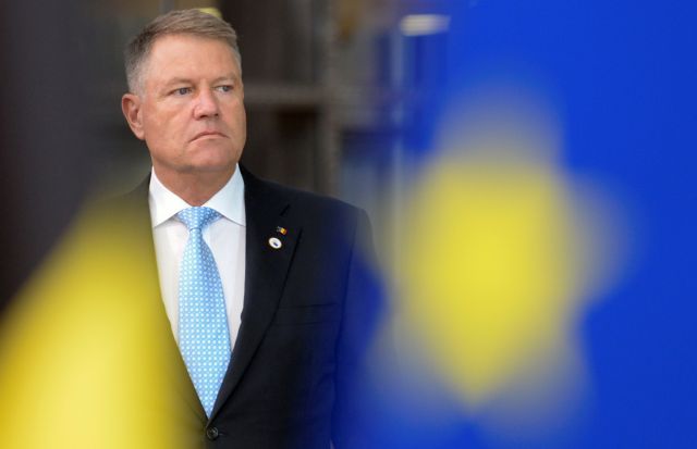 Ρουμανία : Ο φιλελεύθερος Γιοχάνις νικά τους Σοσιαλδημοκράτες