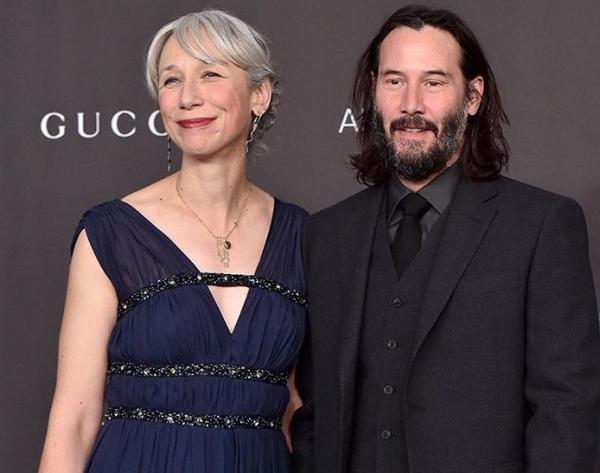 Keanu Reeves : Με τη νέα του σύντροφο στο κόκκινο χαλί