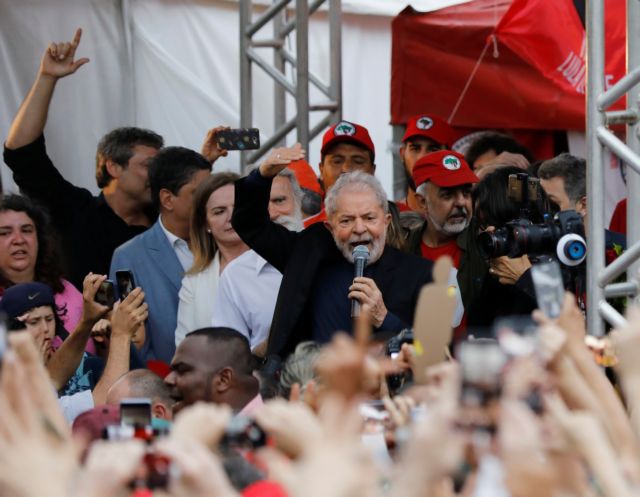 Διθύραμβοι για Λούλα από τον περονιστή νέο πρόεδρο της Αργεντινής και την Κούβα