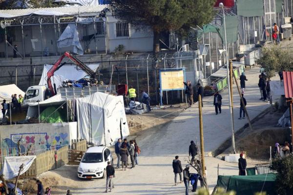 Η Γενί Σαφάκ ξαναχτυπά : Η Ελλάδα φτιάχνει ναζιστικά… στρατόπεδα για τους μετανάστες