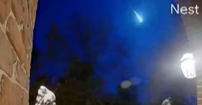 ΗΠΑ : Φλεγόμενος μετεωρίτης στον ουρανό του Σεντ Λούις
