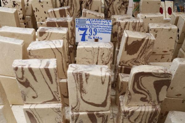 Μακεδονικά προϊόντα : Τι αλλάζει στο σήμα ώστε να τα διαφοροποιεί από αυτά των Σκοπίων