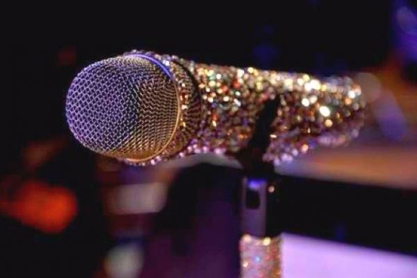 Σοβαρή χειρουργική επέμβαση για διάσημη τραγουδίστρια