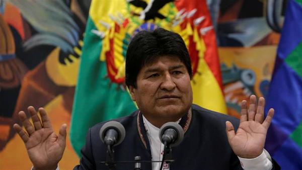 Βολιβία : Παραιτήθηκε ο Έβο Μοράλες μετά την παρέμβαση του στρατού