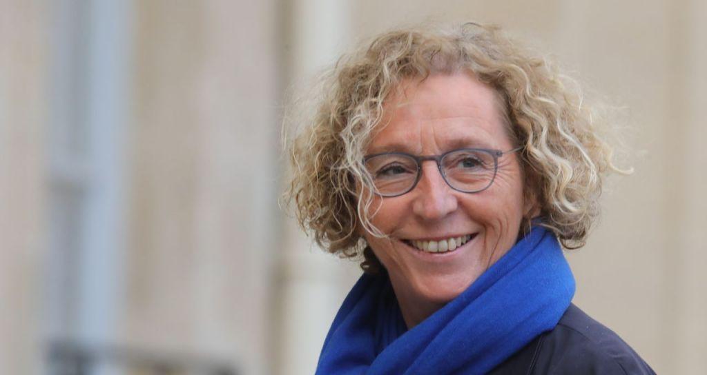 Γαλλία : Επιβολή ποσοστώσεων για τους εκτός ΕΕ μετανάστες που θέλουν να εργαστούν στη χώρα